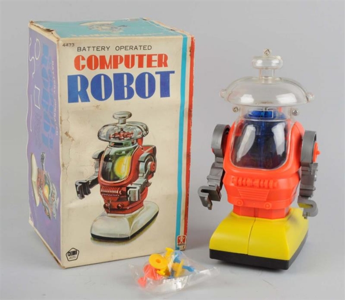 JAPANESE BATTERY-OPERATED COMPUTER ROBOT TOY.     