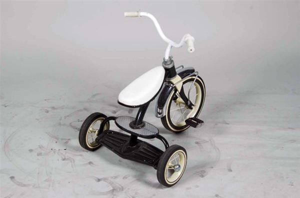 CHILDS TRICYCLE                                  
