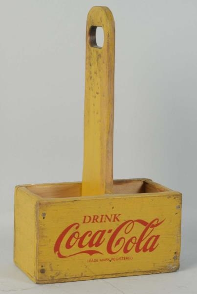 UNUSUAL TWO BOTTLE WOODEN COCA-COLA CARRIER.      