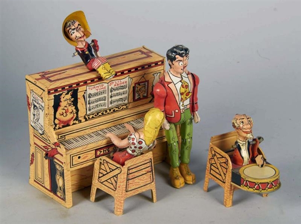 LIL ABNER & THE DOG PATCH 4 MECHANICAL TIN TOY   