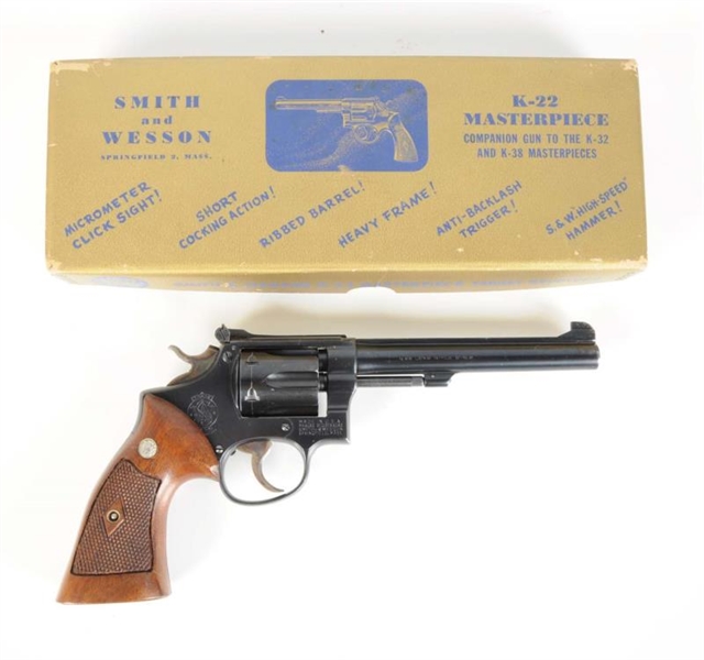BOXED S&W K-22 MASTERPIECE TARGET REVOLVER.**     