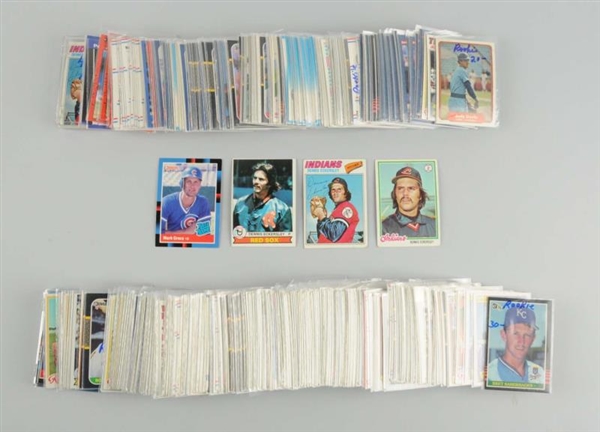 APPROX 200 1970S TO PRESENT DAY BASEBALL CARDS.  