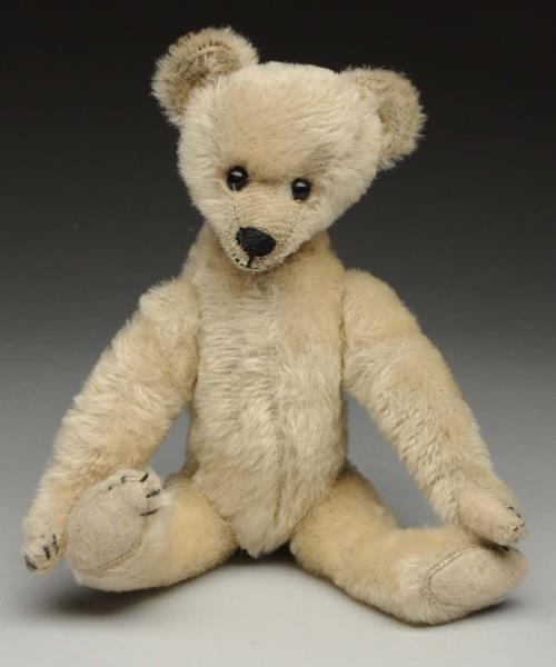 IDEAL WHITE TEDDY BEAR.                           