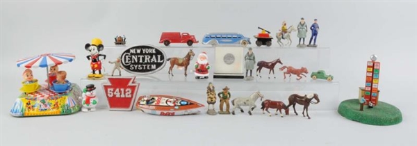 LARGE LOT OF VARIOUS SMALL TOYS.                  