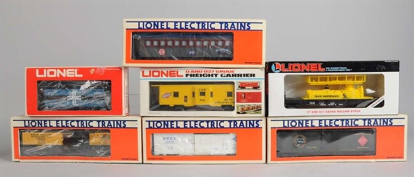 LOT OF 7: LIONEL ROLLING STOCKS.                  