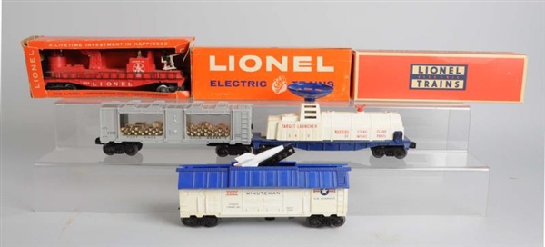 LOT OF 6: LIONEL POST - WAR ROLLING STOCK.        