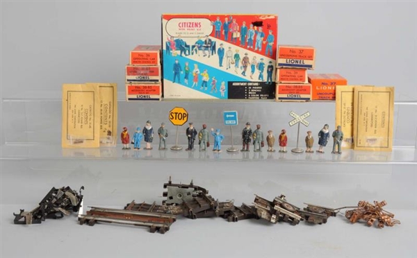LARGE GROUPING OF ASSORTED SUPER O TRACK ITEMS.   