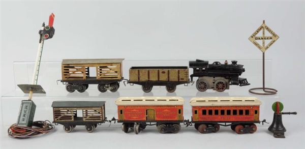 INTERESTING ASSORTMENT OF MAINLY IVES TOY TRAINS. 
