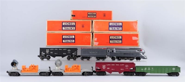 LIONEL 1668 WITH ASSORTED POST-WAR CARS.          