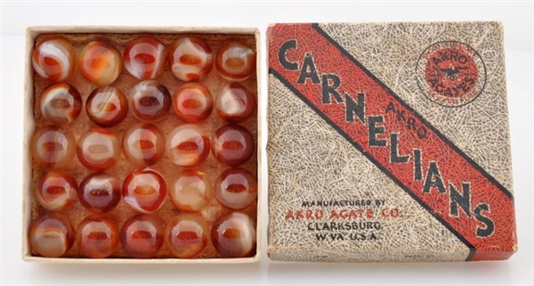 AKRO AGATE NO. 0 CARNELIAN BOX SET.               