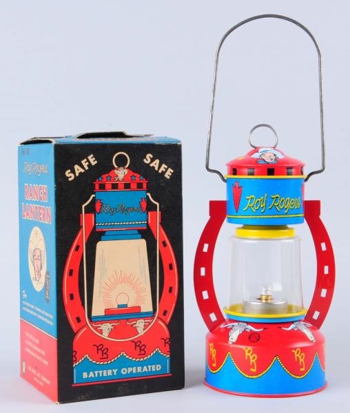 ROY ROGERS ELECTRIC LANTERN WITH BOX.            