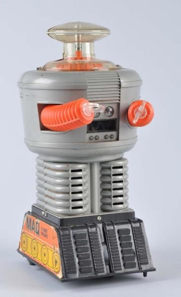 RARE BATTERY-OPERATED LOST IN SPACE ROBOT         