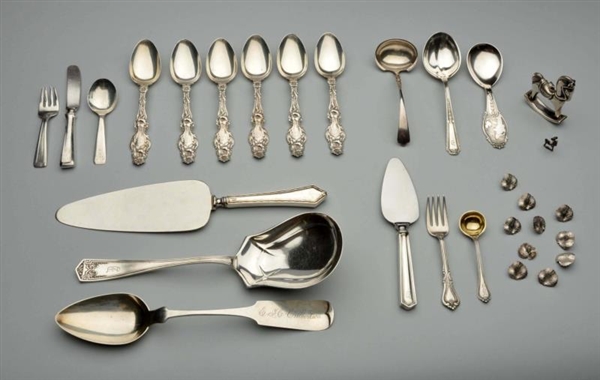 GROUP OF STERLING & PLATED SPOONS.                