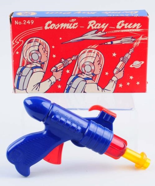 PLASTIC FRICTION COSMIC RAY GUN.                  