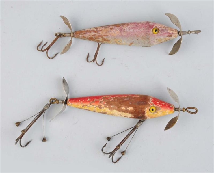LOT OF 2:  EARLY SURFACE MINNOWS.                 