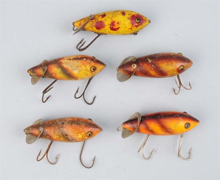 LOT OF 5:  HEDDON ASSORTED BABY CRAB WIGGLERS     