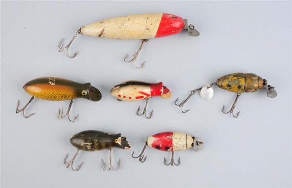 LOT OF 6: ASSORTED CCB CO WOOD BAITS.             