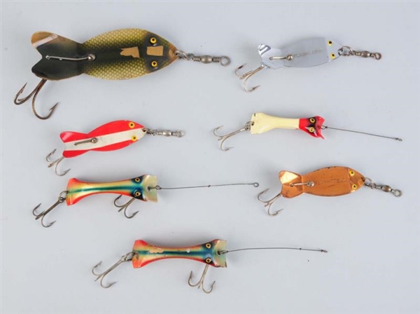 LOT OF 7:  SOUTH BEND BAITS.                      