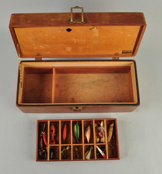 Lot Detail - DEULIN CO WOODEN TACKLE BOX WITH 20 BAITS