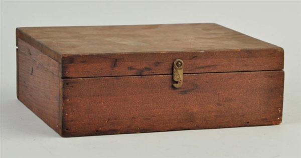 WOODEN BOX WITH LARGE ASSORTMENT OF HOOKS         