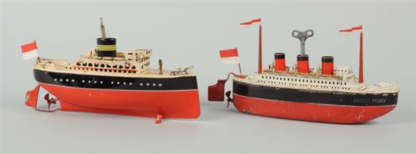 LOT OF 2: TIN WIND-UP BOATS.                      