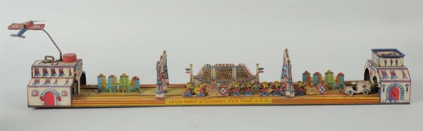 LOUIS MARX BIG PARADE WIND-UP TOY.                