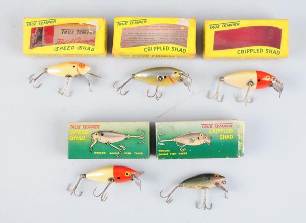 LOT OF 5: TRUE TEMPER FISHING LURES IN BOXES.     