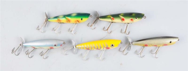 LOT OF 5: ASSORTED PLASTIC SUFACE BAITS.          