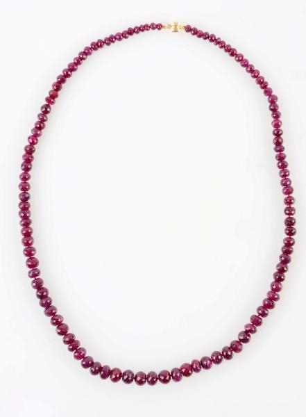 RUBY BEADED NECKLACE.                             