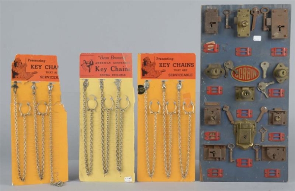 LOT OF 4: GENTLEMENS KEY CHAINS AND LOCK DISPLAY 
