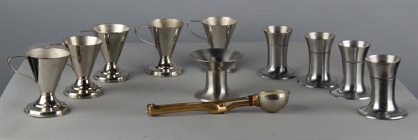 LOT OF 11: SODA FOUNTAIN CUPS AND ICE CREAM SCOOP 