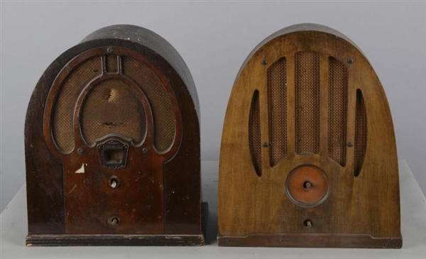 LOT OF 2: PHILCO WOOD TABLETOP CATHEDRAL RADIOS   