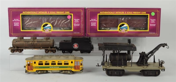 LOT OF 6: TRAIN CARS.                             