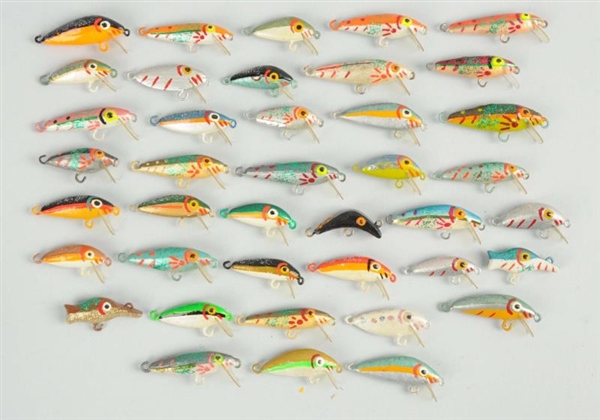LOT OF 40: ASSORTED SMALL BAITS.                  