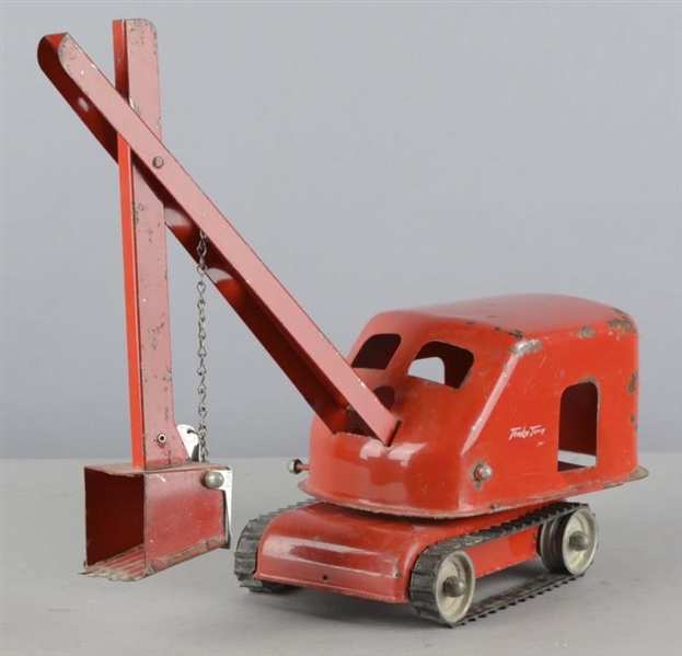 RED TONKA TOYS STEAM SHOVEL WITH RUBBER TREAD     