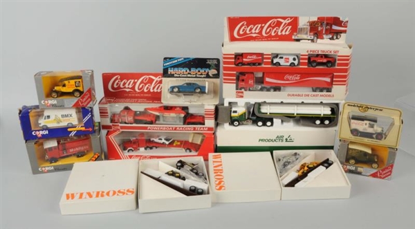 LOT OF ASSORTED DIECAST CARS.                     