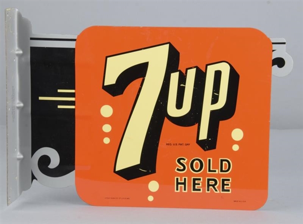 REPRODUCTION 7-UP METAL FLANGE SIGN               