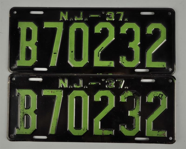 PAIR OF 1937 NEW JERSEY LICENSE PLATES.           