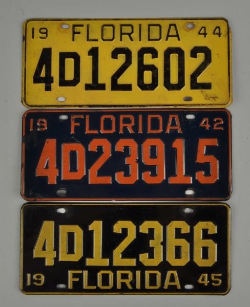 LOT OF 3: 1940S FLORIDA LICENSE PLATES.           