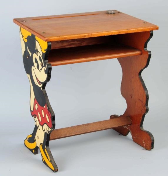 MICKEY AND MINNIE MOUSE WOODEN DESK.              