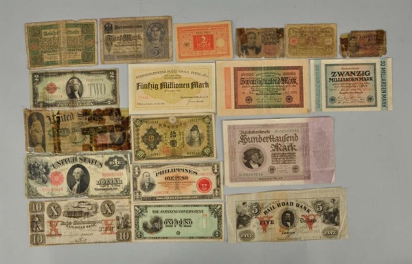 LOT OF PAPER CURRENCY - USA & FOREIGN.            