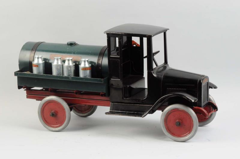 Lot Detail - PRESSED STEEL BUDDY L TANK & SPRINKLER TRUCK.