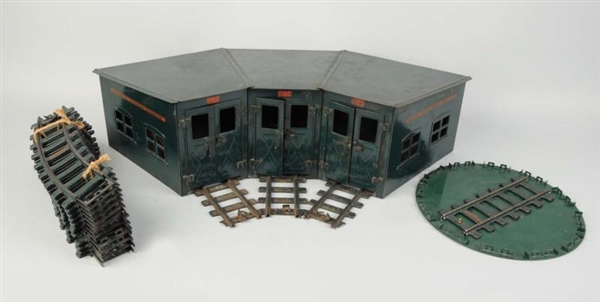 PRESSED STEEL BUDDY L THREE-STALL ROUNDHOUSE      