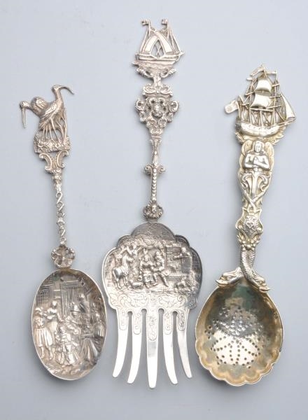 CONTINENTAL SILVER SERVING FORK                   