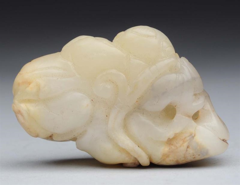 EARLY CHINESE JADE CARVING OF A BUDDHA.           