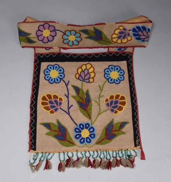 EARLY NATIVE AMERICAN BEADED APRON.               