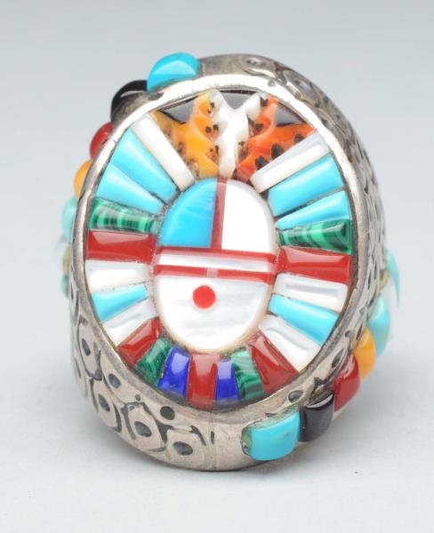 NATIVE AMERICAN STERLING SILVER & TURQUOISE RING. 