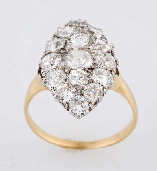 ANTIQUE DIAMOND CLUSTER RING.                     