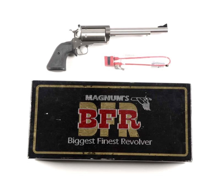 (M) BOXED MAGNUM RESEARCH SINGLE ACTION REVOLVER  