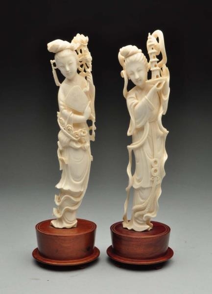 LOT OF 2: JAPANESE IVORY FIGURES.                 